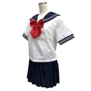 セーラー服2(えんじリボン)